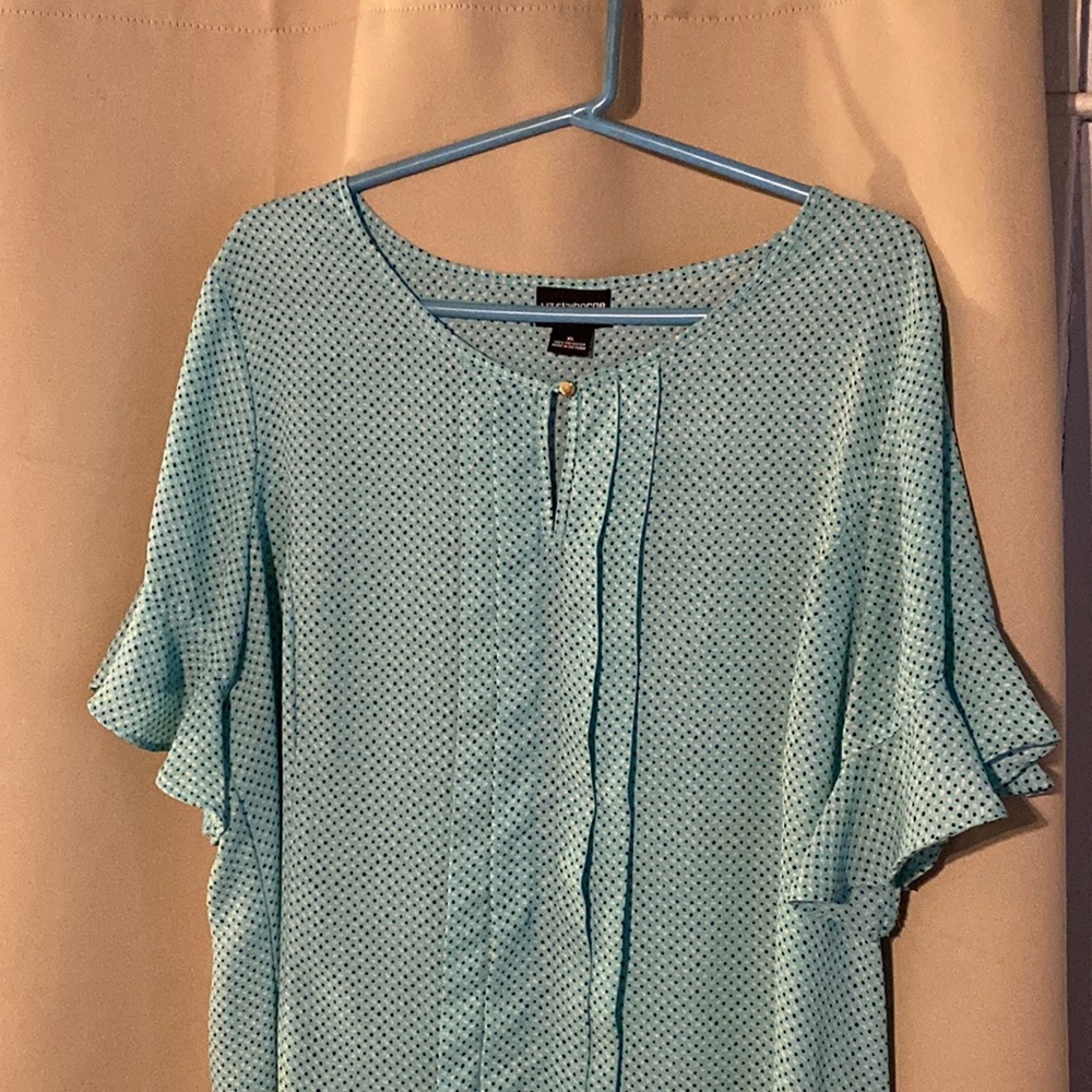Women’s size blouse - Picture 2 of 5